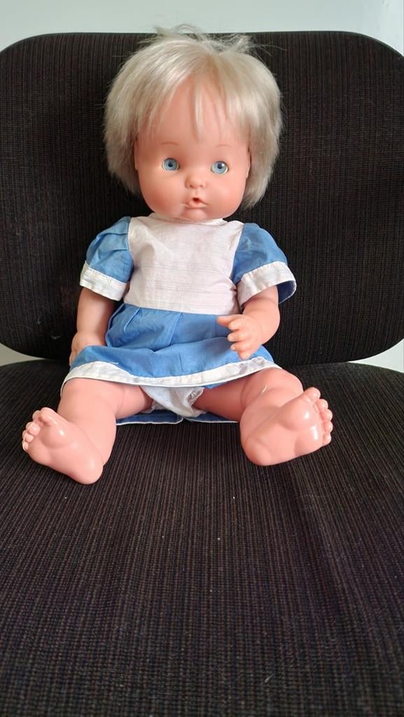 Famosa nenuco popje vintage, Ophalen of Verzenden, Zo goed als nieuw, Babypop