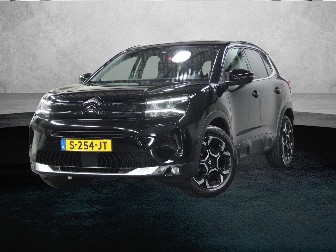 Citroën C5 Aircross 1.2 130PK Feel | 1ste eigenaar | AppleC, Voorwielaandrijving, 1350 kg, Gebruikt, 1199 cc
