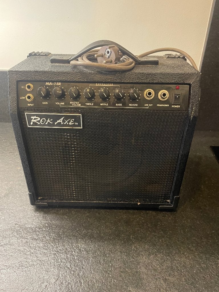 Gitaarversterker  rok axe ma-15R (gitaar), Overige merken, Ophalen of Verzenden, Minder dan 60 watt, Gebruikt
