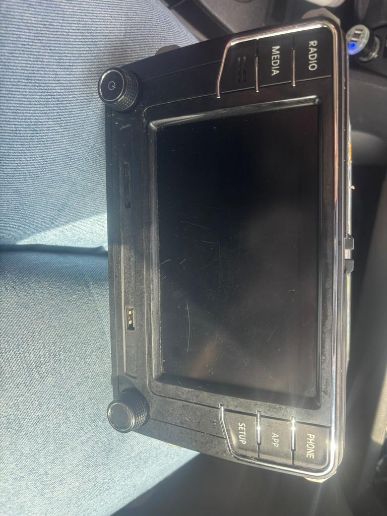 Rcd360, Auto diversen, Autoradio's, Ophalen of Verzenden, Zo goed als nieuw