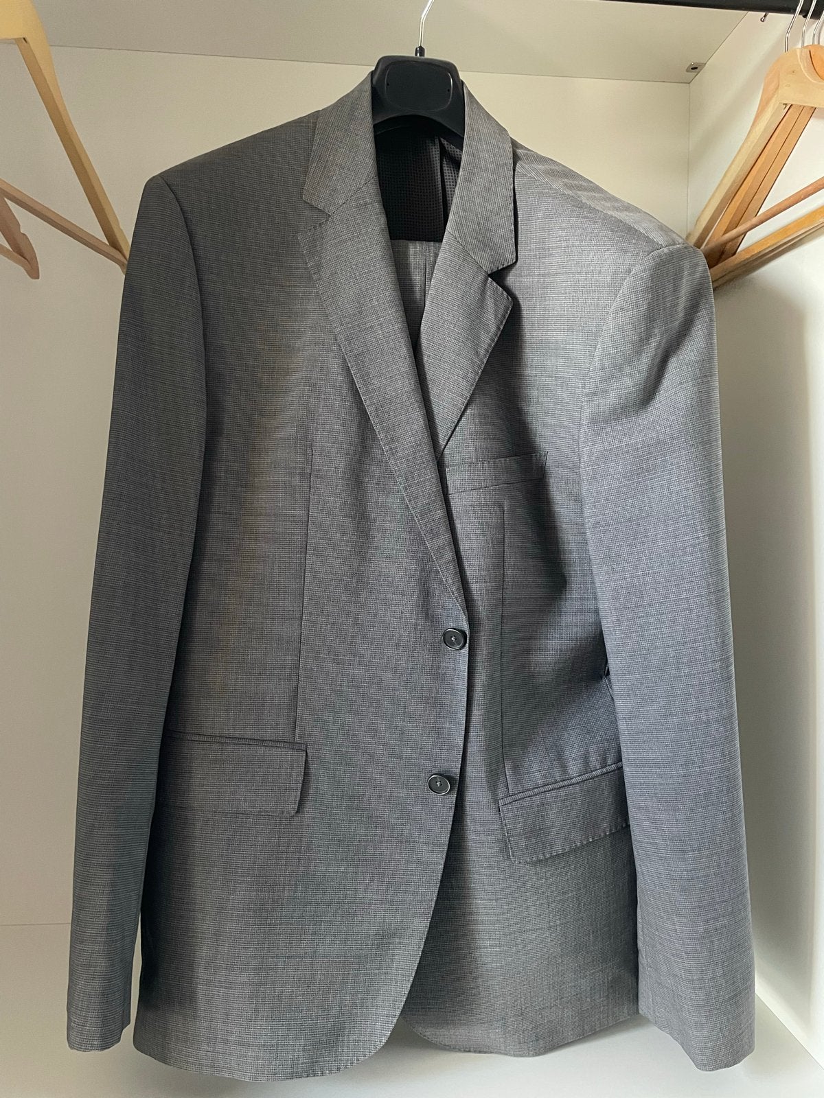Stijlvolle herenpakken - maat 56 - Boss, Tommy Hilfiger, etc, Ophalen, Gedragen, Maat 56/58 (XL), Grijs