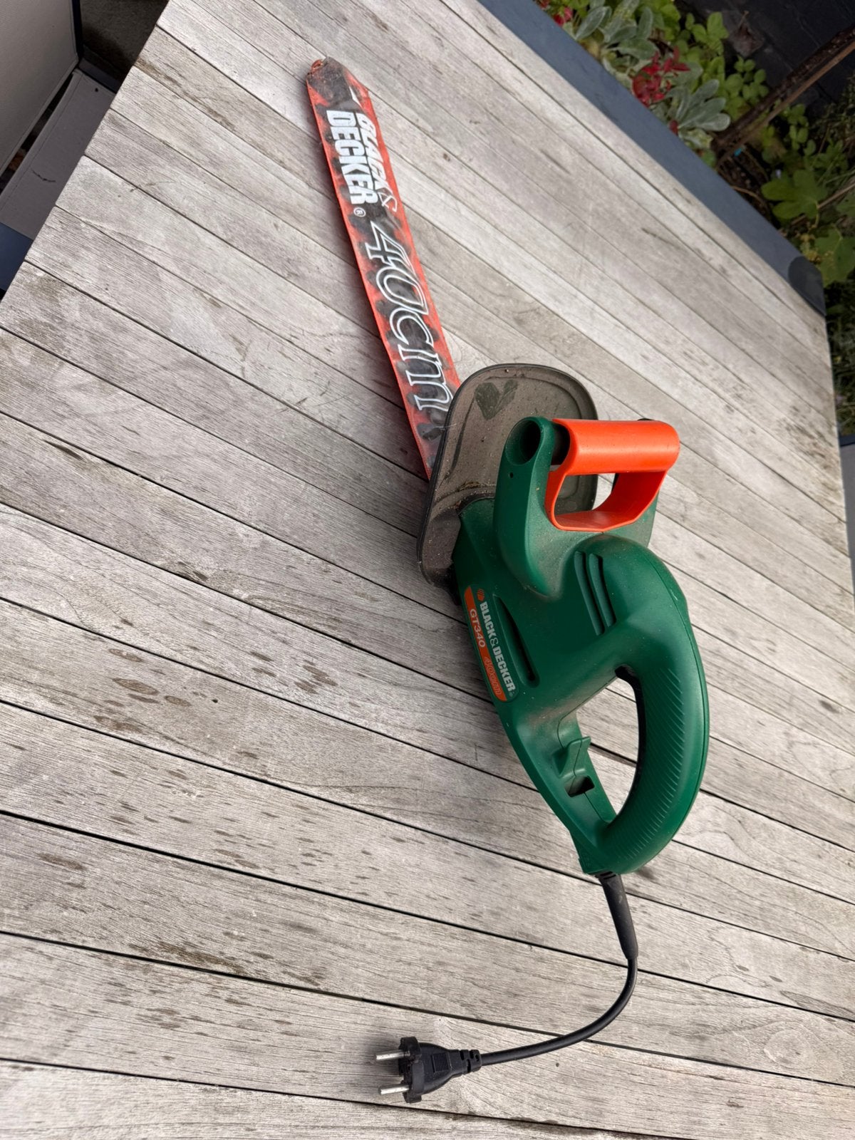 Black en decker GT340 snoeischaar 40cm elektrisch, Ophalen, Zo goed als nieuw, Elektrisch