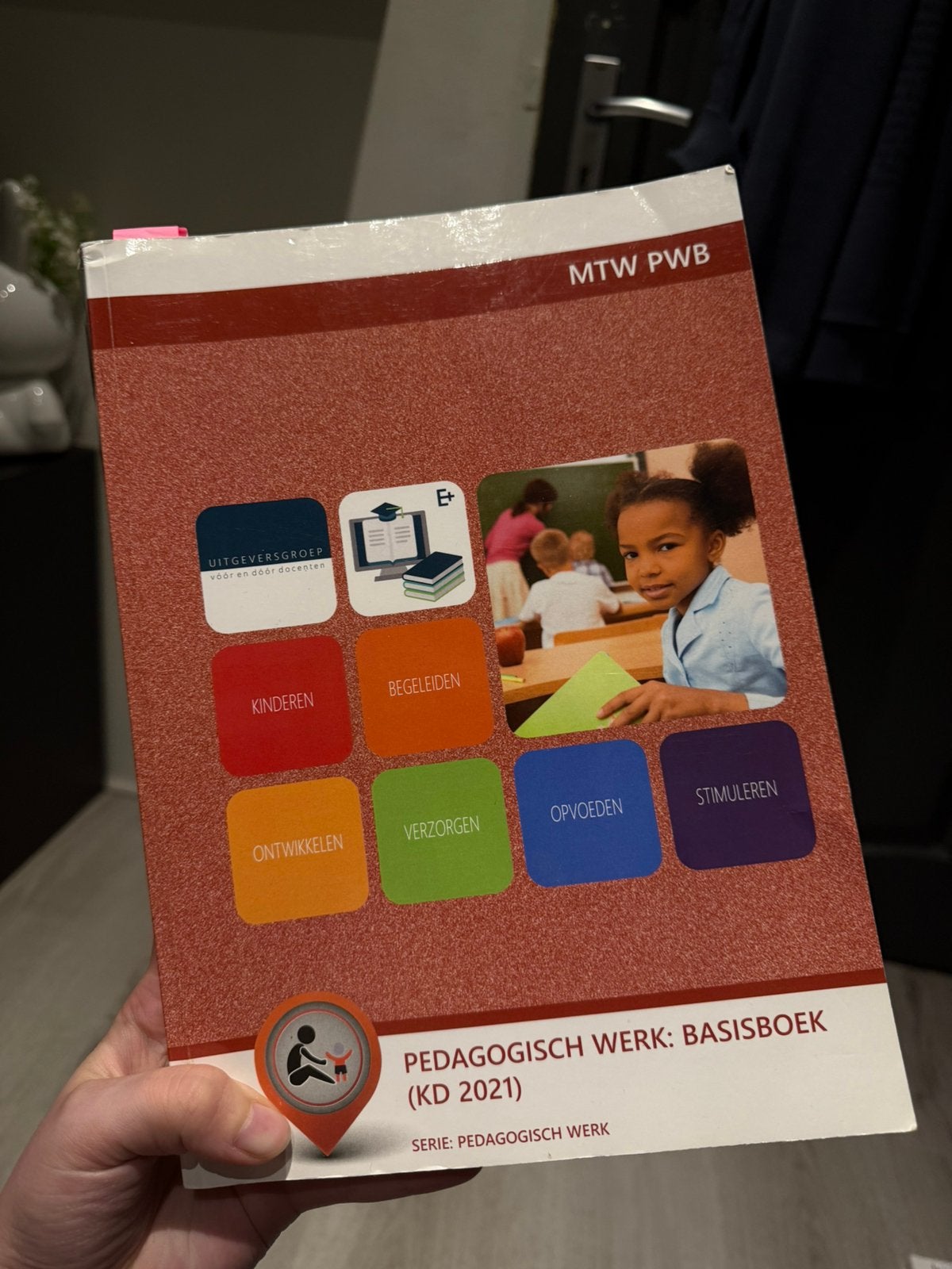 Pedagogisch Werk: Basisboek KD 2021, Ophalen of Verzenden, Gelezen, Overige niveaus, Overige vakken