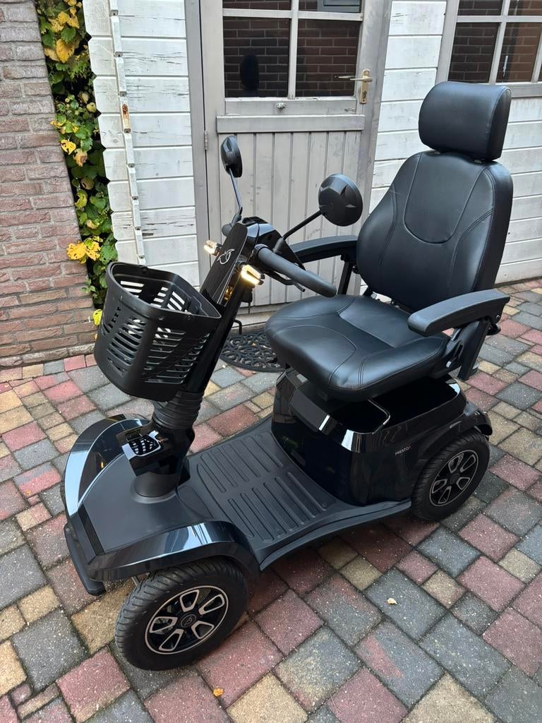 Life & Mobility Presto S scootmobiel, slechts 1.270 km!, Ophalen, Life and Mobility, Zo goed als nieuw, 16 km/u of meer