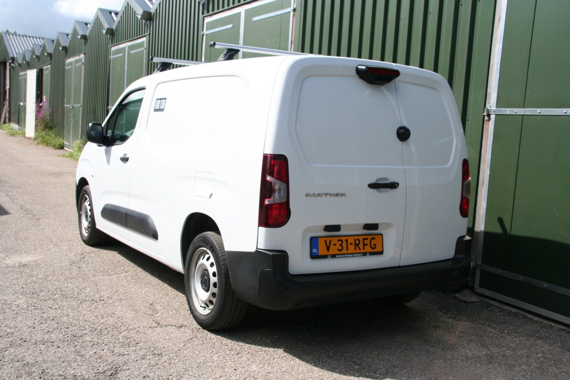 Peugeot PARTNER 1.5 BlueHDi 100 S&S L2, AIRCO, NAVIGATIE, CA, Gebruikt, 4 cilinders, Wit, 102 pk