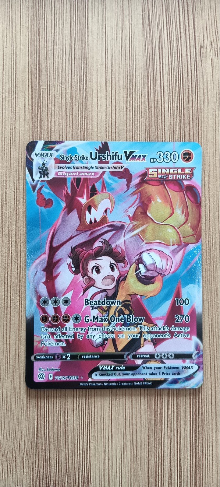 Single Strike Urshifu VMAX Pokémon Kaart, Ophalen of Verzenden, Zo goed als nieuw, Losse kaart