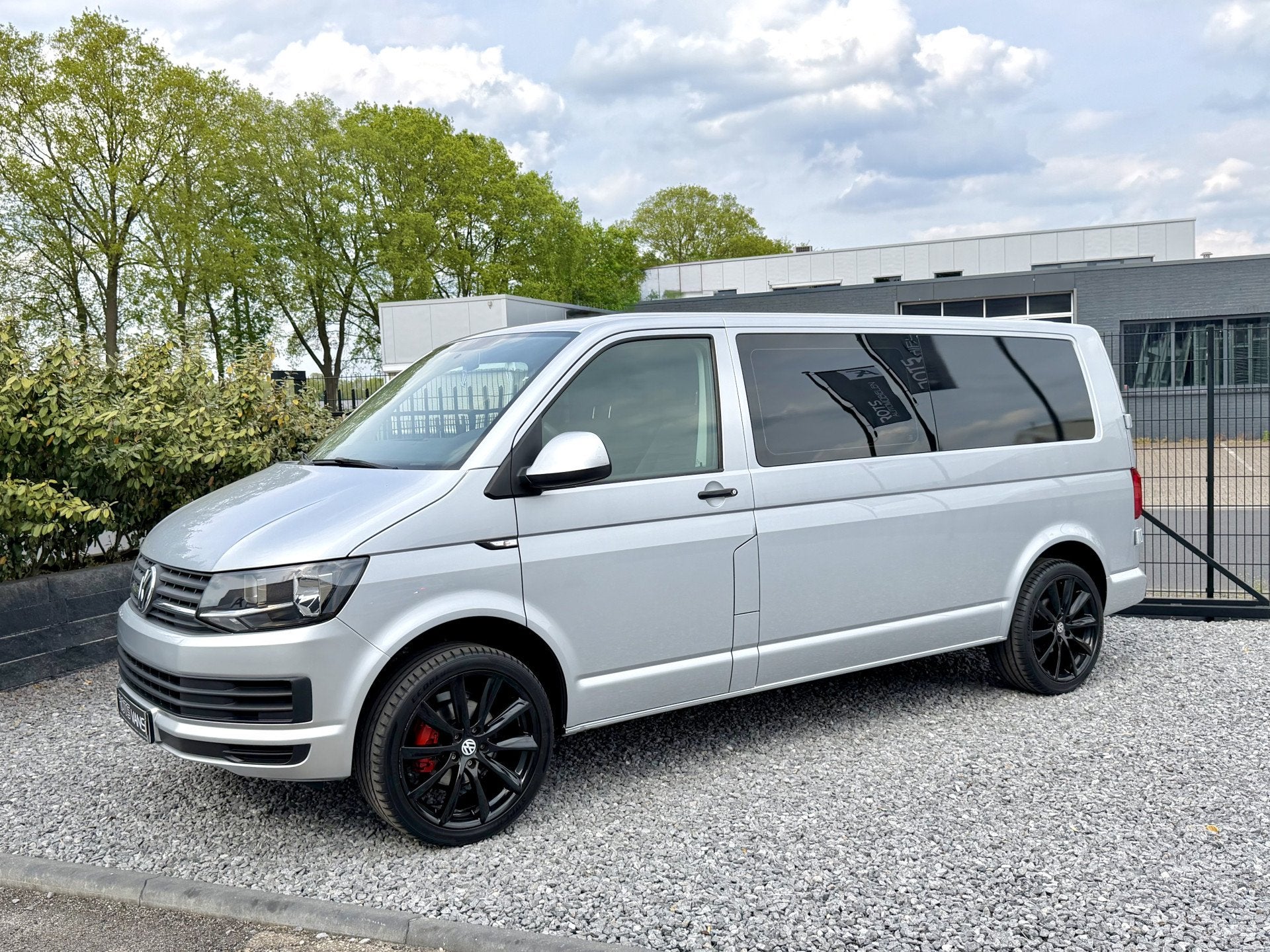 Volkswagen Transporter 2.0 TDI Extra Lang T6 150PK Dubbel Ca, Auto's, Voorwielaandrijving, Stof, Gebruikt, 4 cilinders