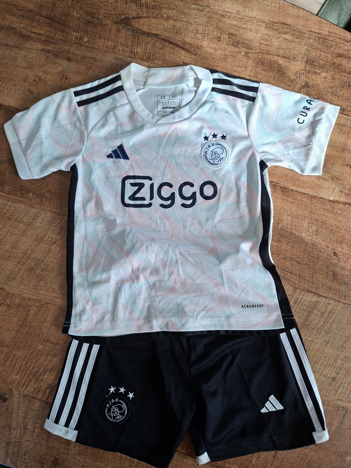 Ajax uit tenue 2022/2023 - Maat 22 / maat 128, Ophalen of Verzenden, Gebruikt, Adidas, Jongen of Meisje