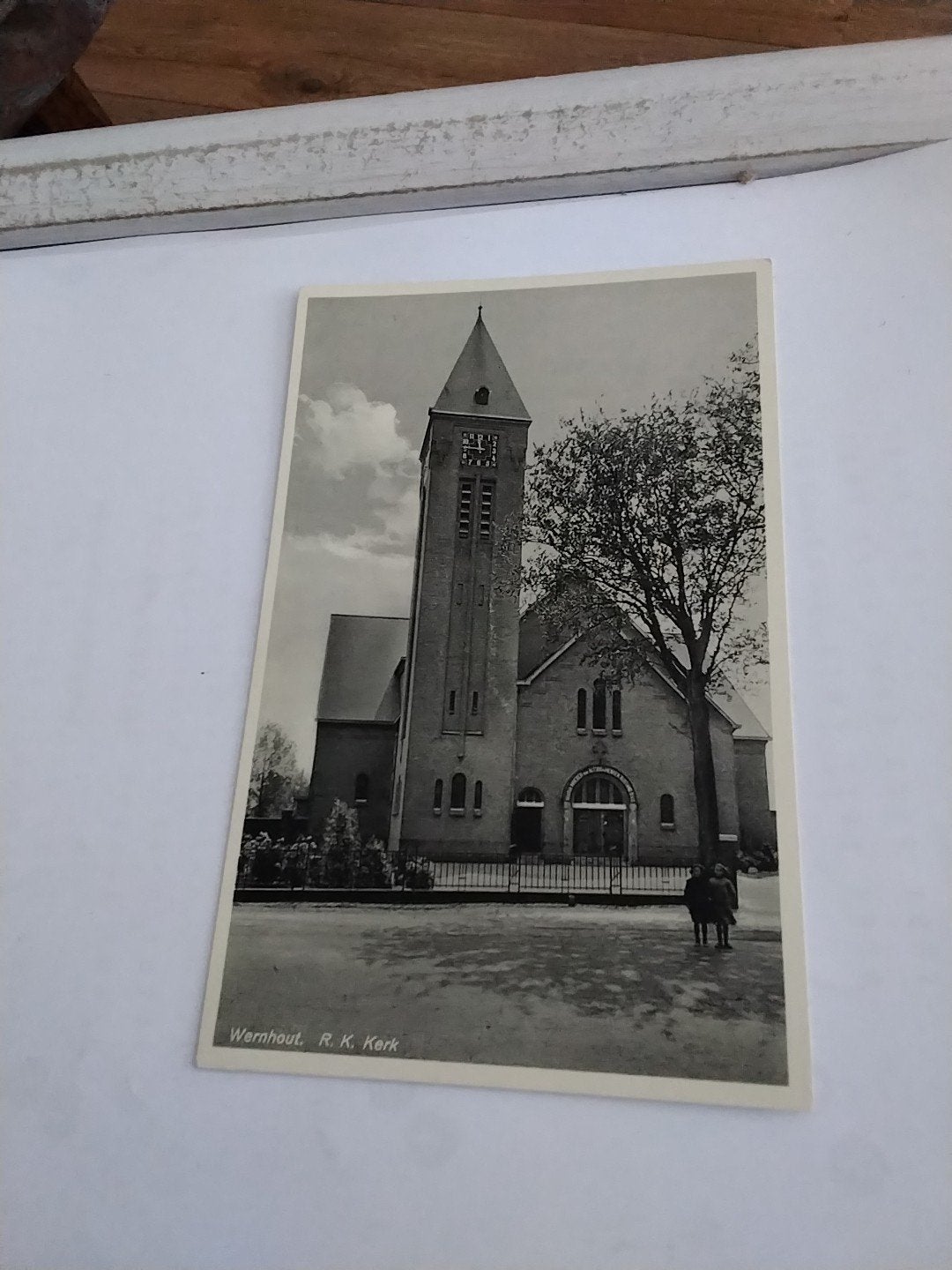 Oude Ansichtkaart Wernhout, R.K. Kerk, Verzamelen, Ophalen of Verzenden, 1920 tot 1940, Ongelopen