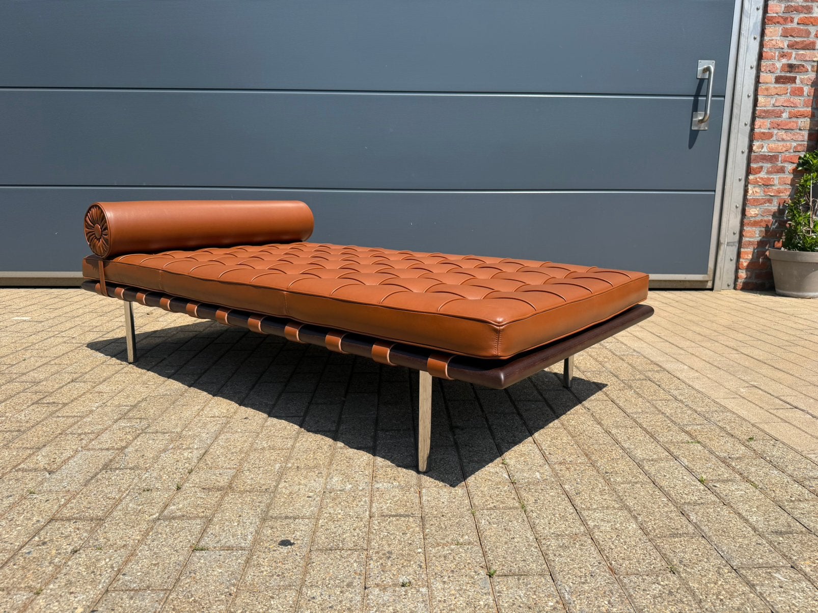Knoll Barcelona Daybed Cognac Venezia leder in NIEUWSTAAT!!, Leer, Ophalen of Verzenden, Zo goed als nieuw, Vitra sede tecno mah jong edra cassina togo b&b italia artifort