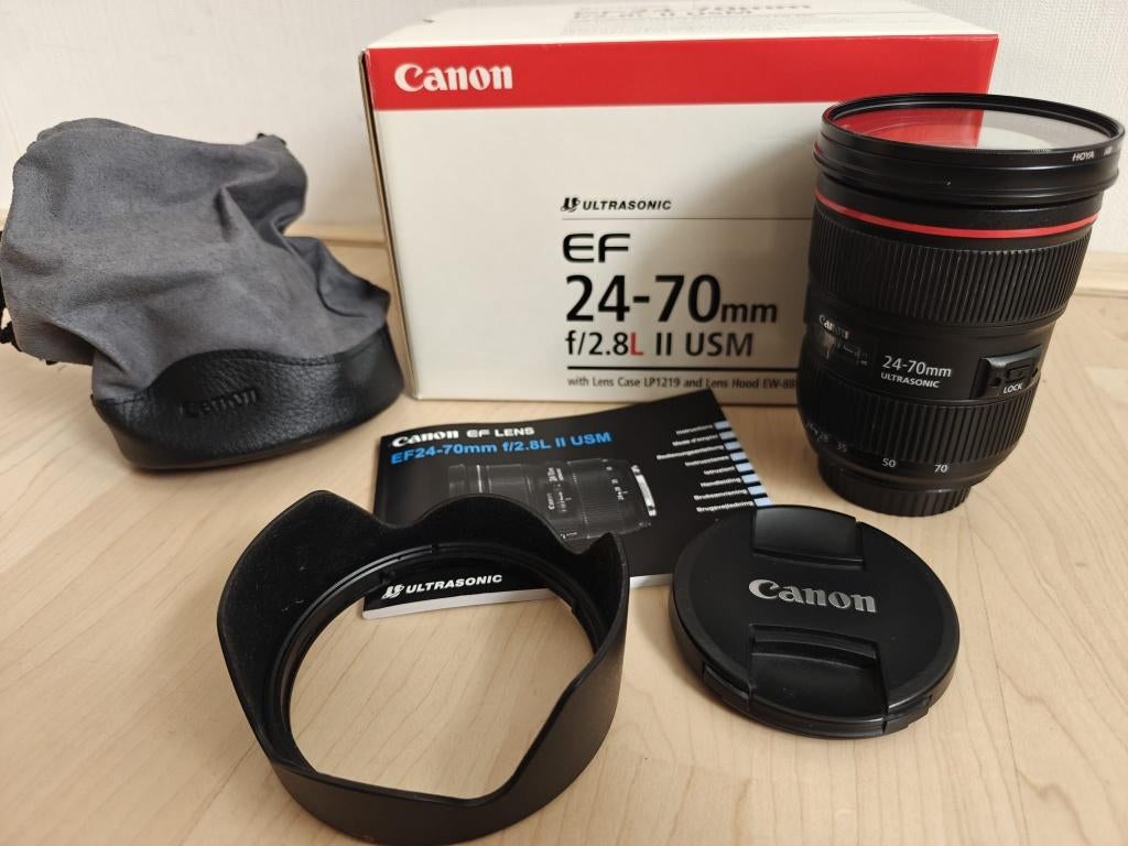 Canon EF 24-70mm f/2.8L II USM, Ophalen, Zo goed als nieuw, Standaardlens, Zoom