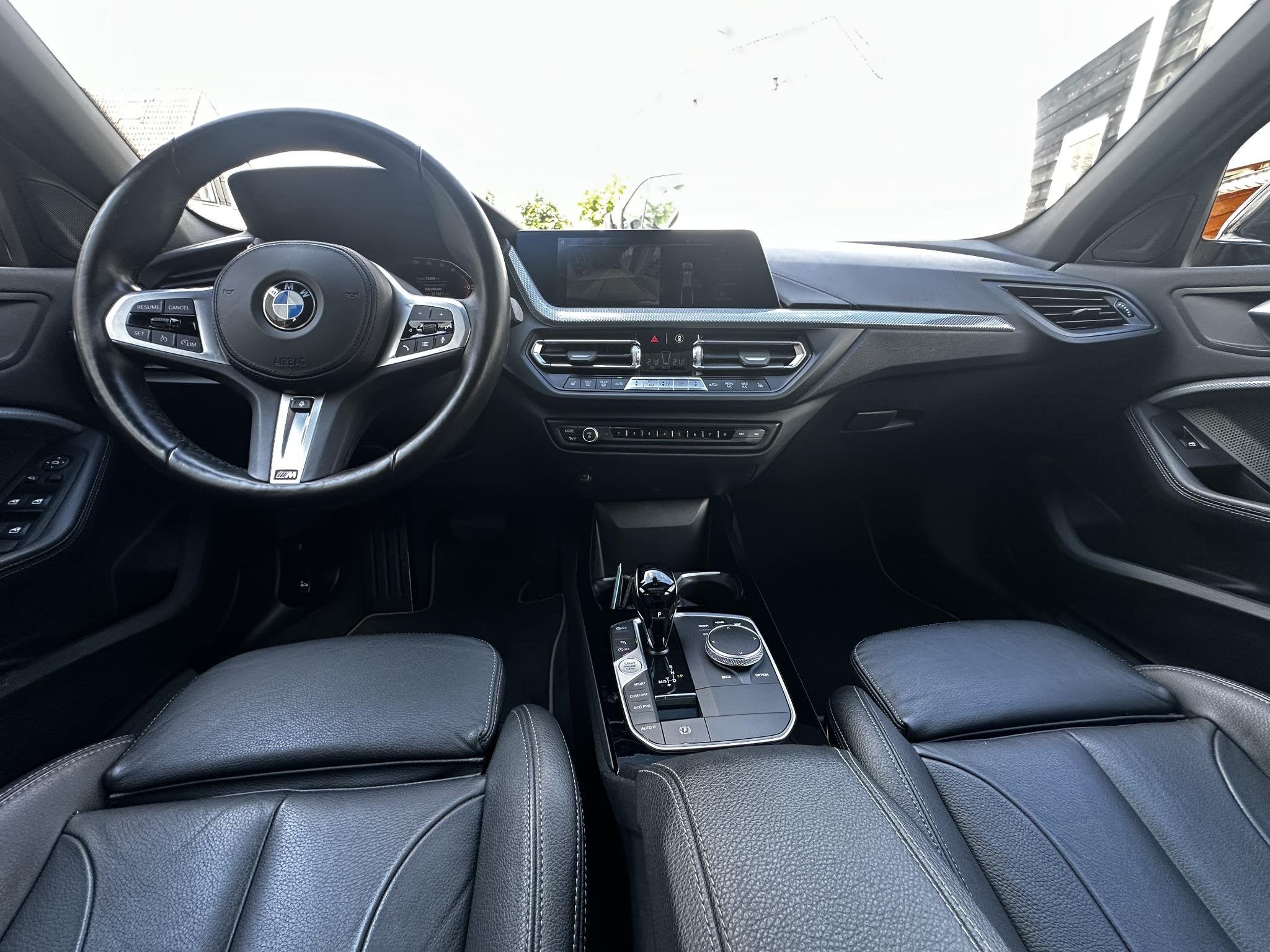 BMW 1-serie 118i Executive Luxury NL Panodak|Leder|sport|HiF, Auto's, Dealer onderhouden, 136 pk, Gebruikt, Zwart