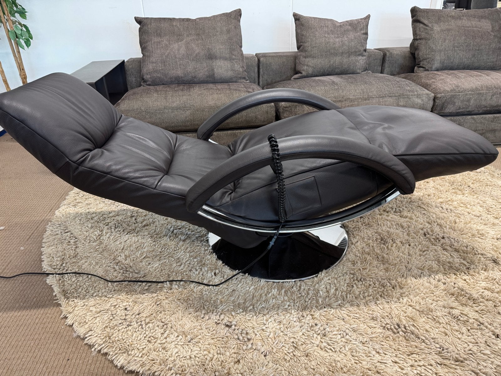 Strässle AARON Relaxfauteuil met Massage, Zwitserland, Ophalen of Verzenden, Modern, 50 tot 75 cm