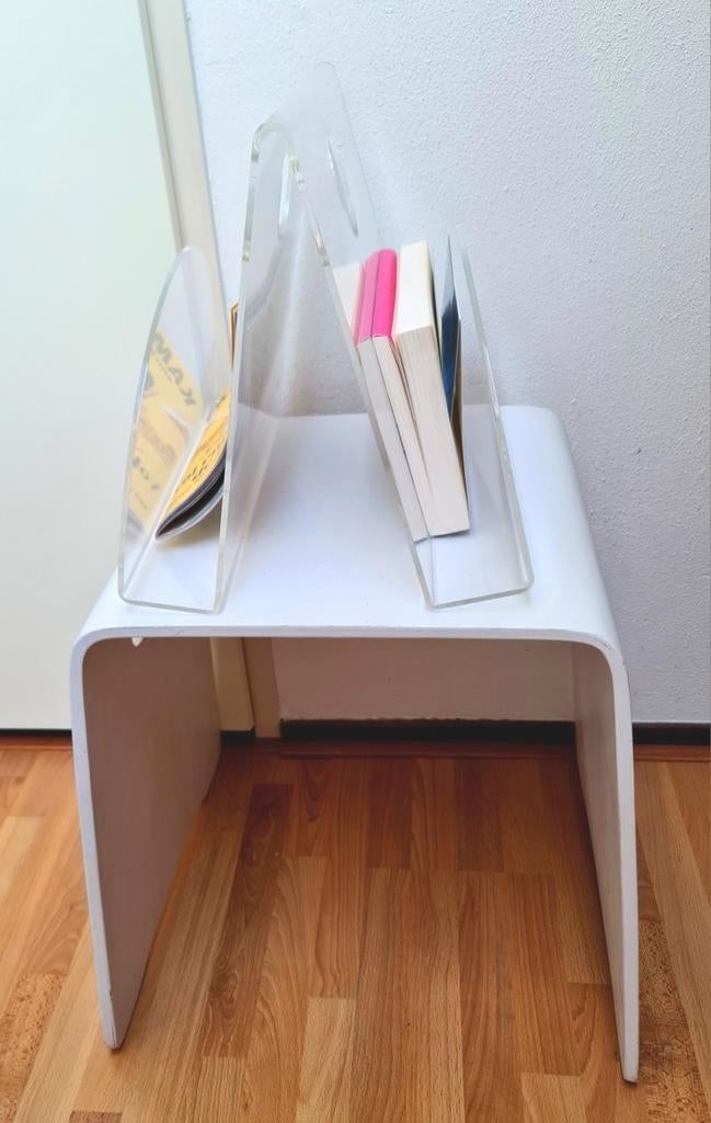Plexiglas vintage lectuurbak krantenbak tijdschriften houder, Huis en Inrichting, Woonaccessoires | Krantenbakken en Lectuurbakken