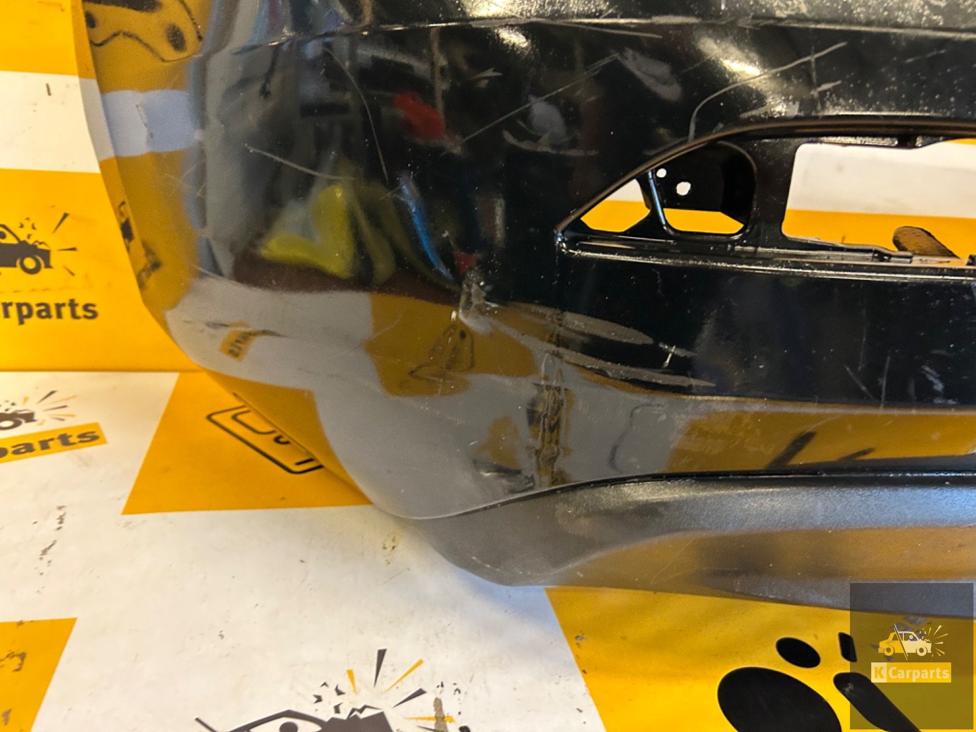 Volvo v40 Achterbumper 2012-2020 bumper, Gebruikt, Gunnar Engellaus vag 8
405 31  Gothenburg, SE, Info@volvocars.com, Ophalen of Verzenden