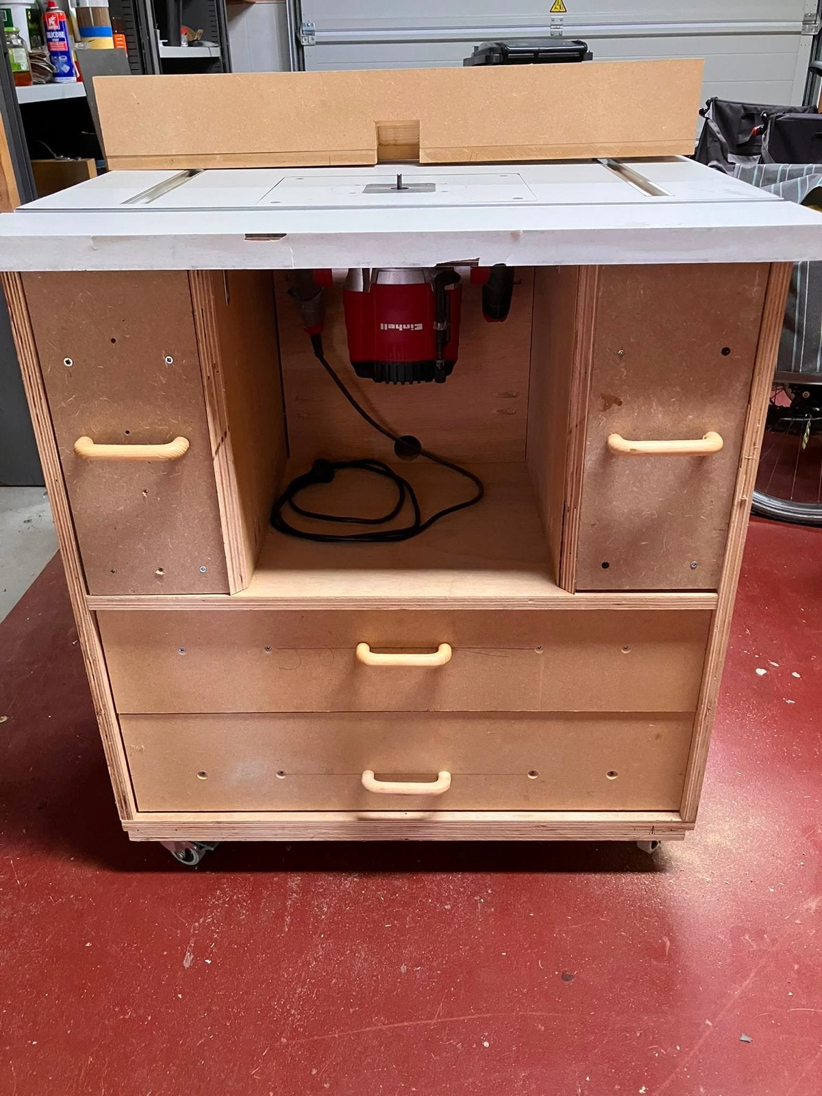 Freesmachine tafel met Einhell bovenfrees, Doe-het-zelf en Verbouw, Gereedschap | Freesmachines, Ophalen, Gebruikt, Elektrisch