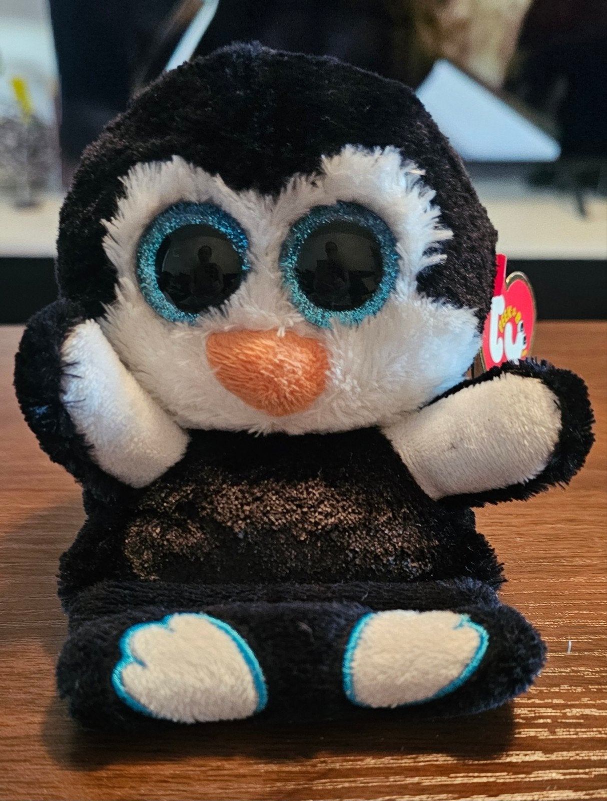 Ty Beanie Boos Pinguïn Telefoonhouder Knuffel, Pinguïn, Zwart, Ophalen of Verzenden, Klein (minder dan 20 cm)