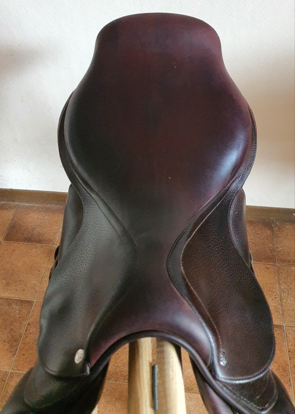CWD springzadel.Dressuurzadel connect. euroriding titan, Ophalen of Verzenden, Zo goed als nieuw, Dressuur, L (17.5 inch)