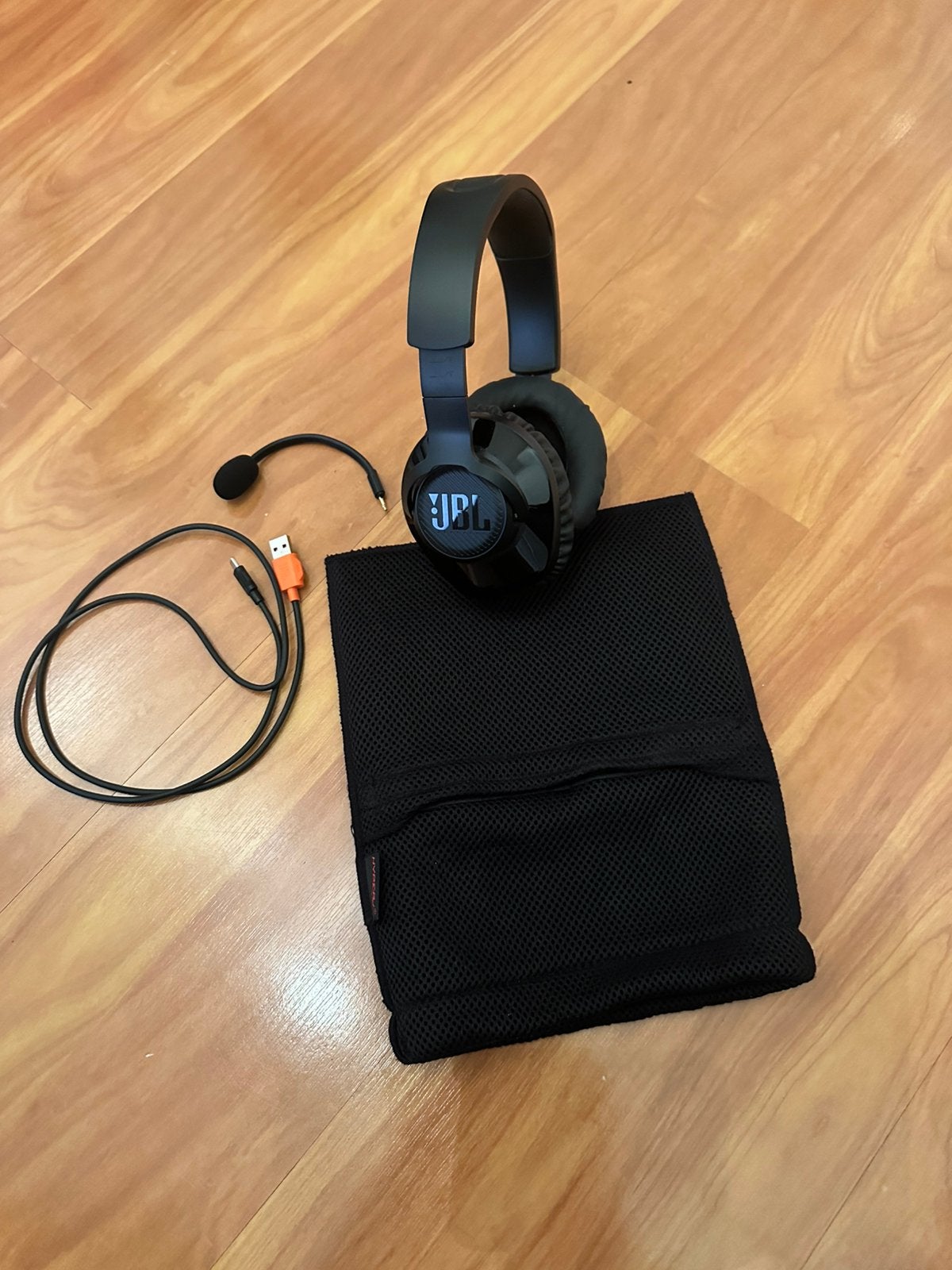 Jbl quantum 100, Ophalen of Verzenden, Gaming headset, Zo goed als nieuw