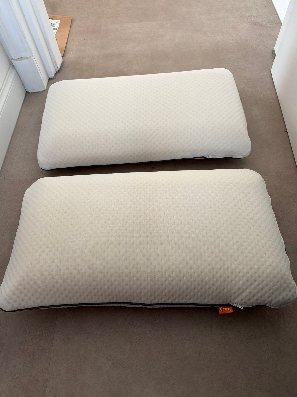 2x Emma Sleep Adapt Kussen - Zo goed als nieuw, Ophalen, Eenpersoons, Wit, Zo goed als nieuw
