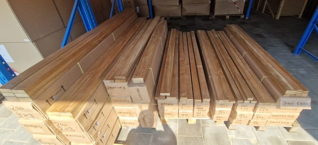 TEAK_HOUTEN LATTEN BESTE KWALITEIT, Ophalen, 25 tot 50 mm, Nieuw, 200 tot 250 cm