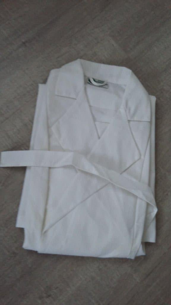 Dames werkjas WIT met strik bandsluiting maat 48, Maat 46/48 (XL) of groter, Nieuw, Ophalen of Verzenden, Overige thema's