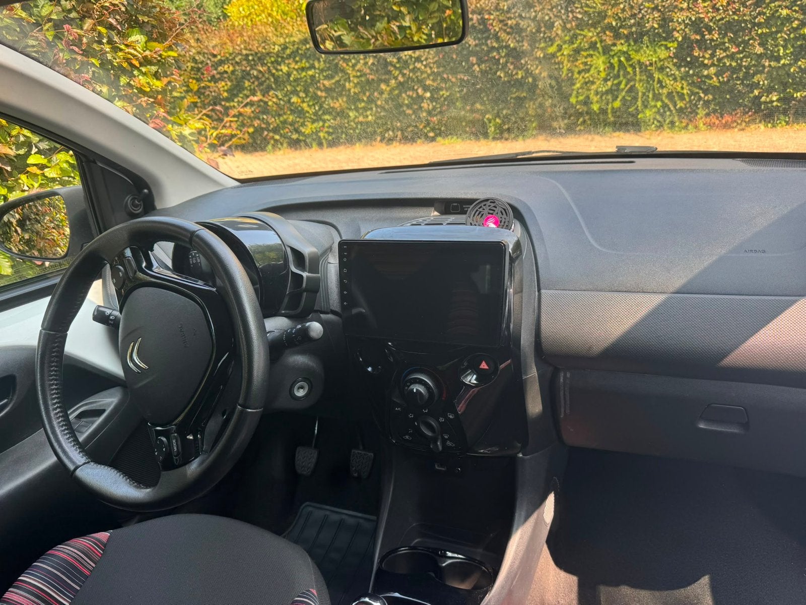 Citroën C1 1.0 VTi 72PK S&S 5D 2021 Wit, Auto's, 4 stoelen, C1, Wit, Origineel Nederlands