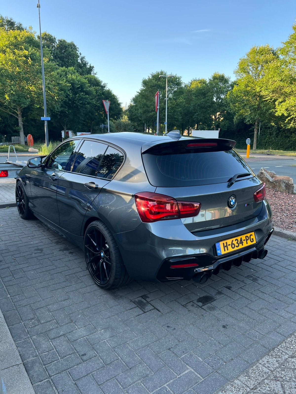 M140i Xdrive High executive, Zwart, Leder, Vierwielaandrijving, Particulier