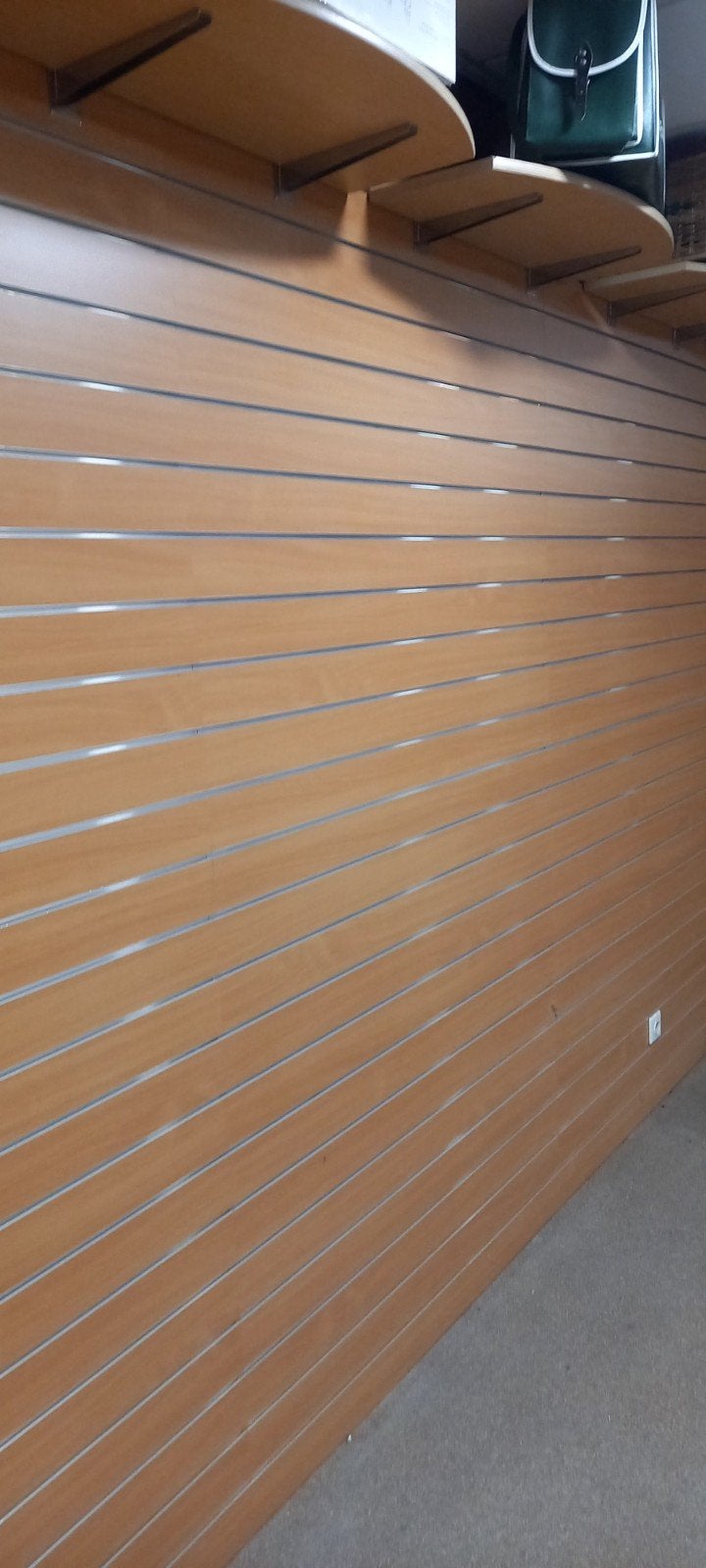 Slatwall wanden, Ophalen, Nvt, Nvt, Nvt