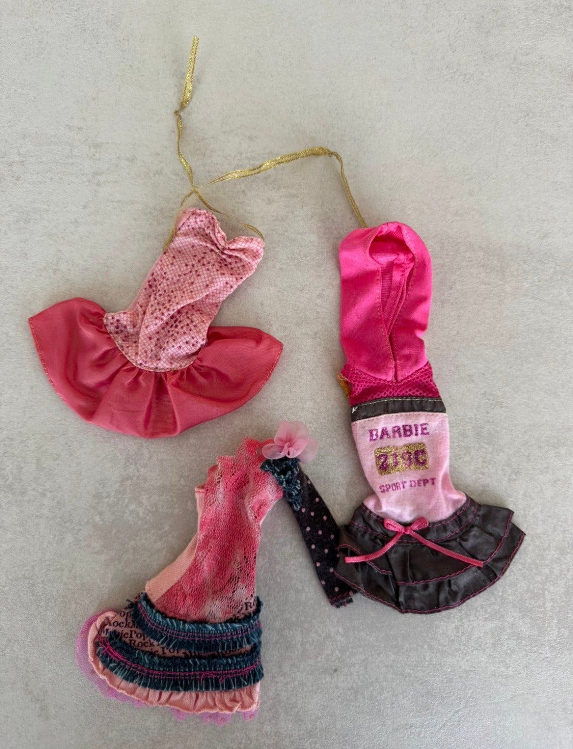 Barbie fashionista jurkjes, Verzamelen, Ophalen of Verzenden, Gebruikt, Kleertjes