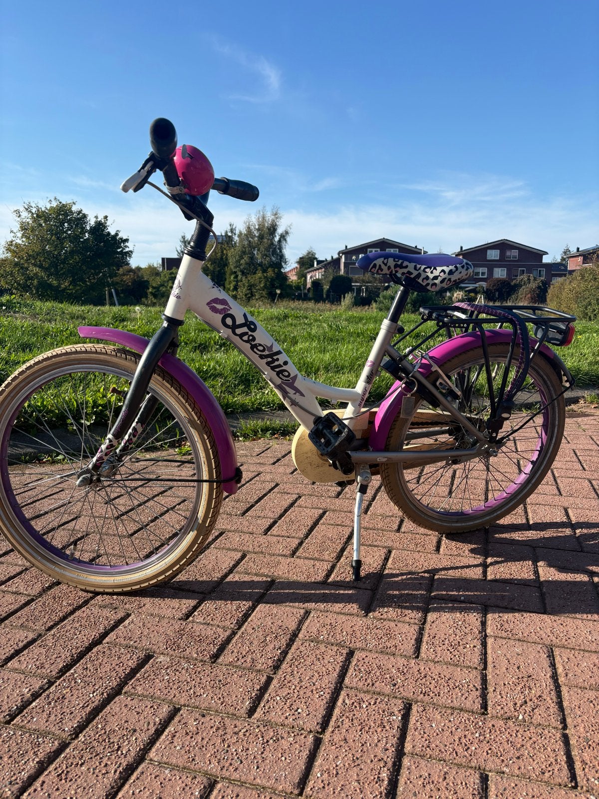 Loekie kinderfiets 20 inch - Wit/Paars, Fietsen en Brommers, Ophalen, Gebruikt, Terugtraprem, 16 tot 20 inch