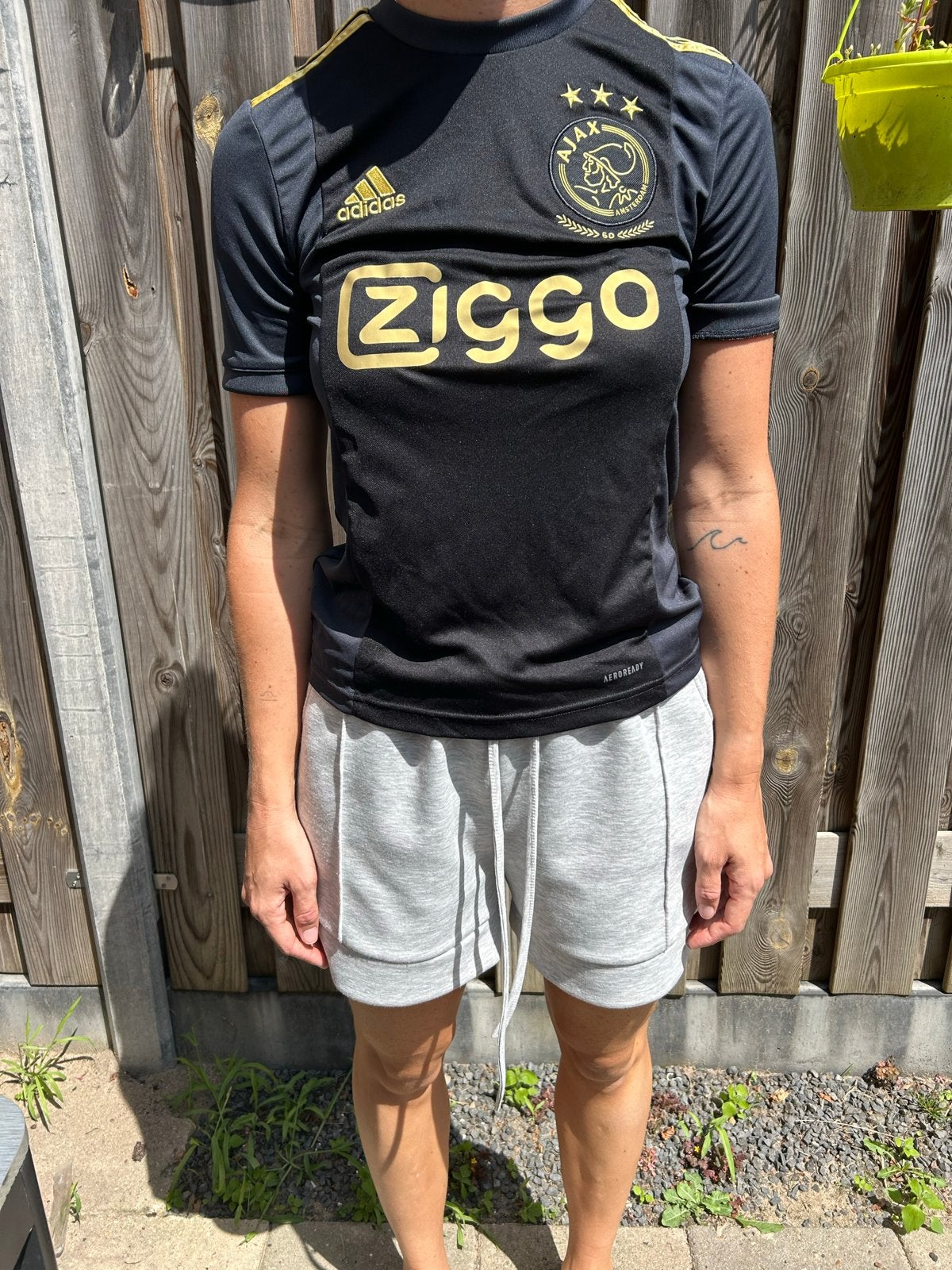 Ajax uitshirt 2020/2021 zwart/goud - Maat be 13-14Y/164, Zwart, Ophalen of Verzenden, Zo goed als nieuw, Korte mouw