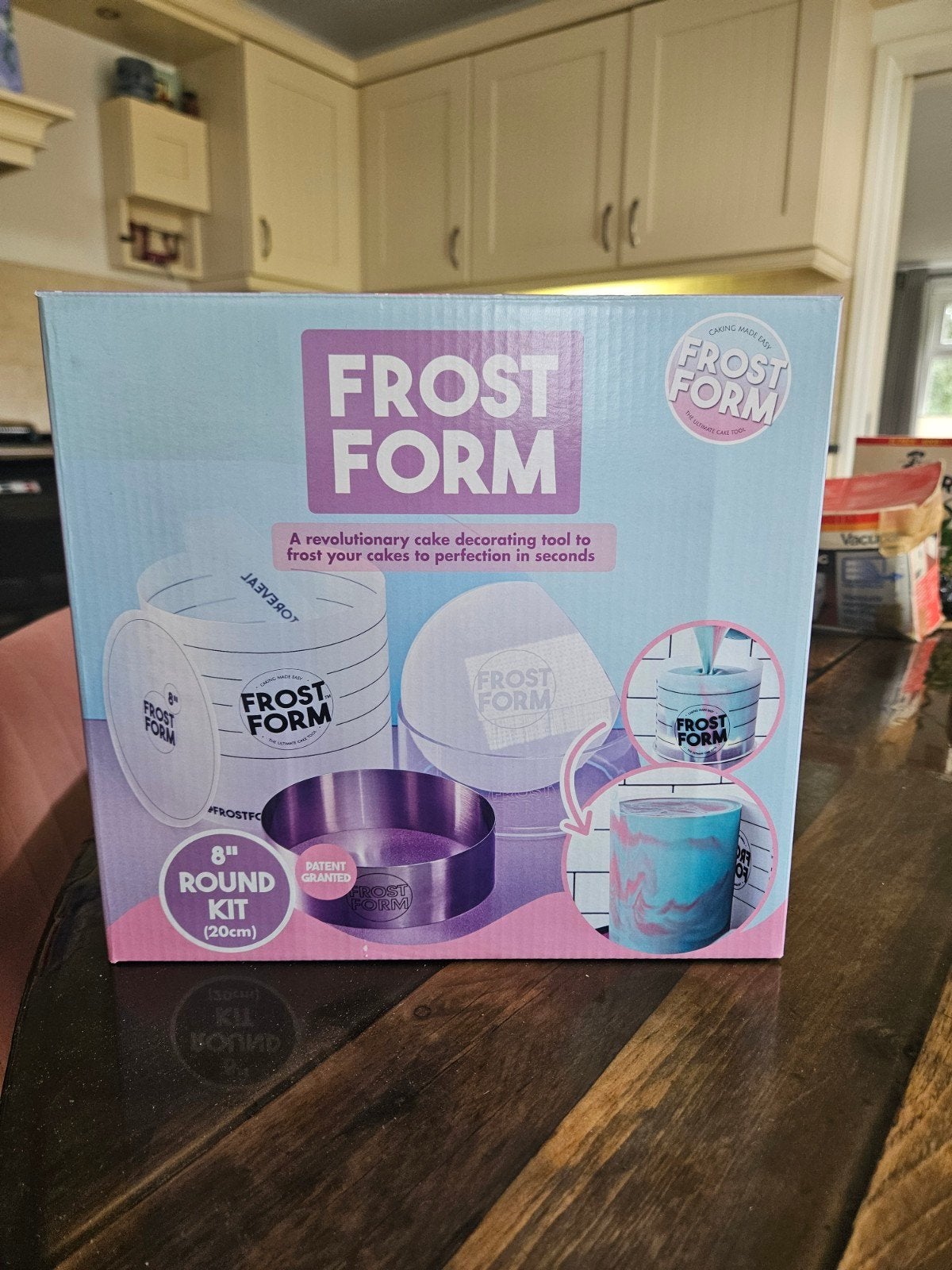 Frost Form complete taartset 20 cm, Hobby en Vrije tijd, Taarten en Cupcakes maken, Zo goed als nieuw, Bakvorm, Taarten, Ophalen of Verzenden