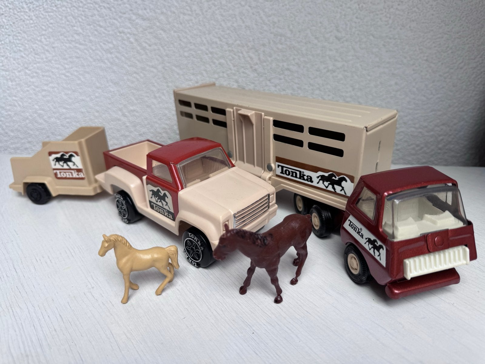 Vintage Tonka Paarden Transport Speelset met Figuren, Ophalen of Verzenden, Gebruikt