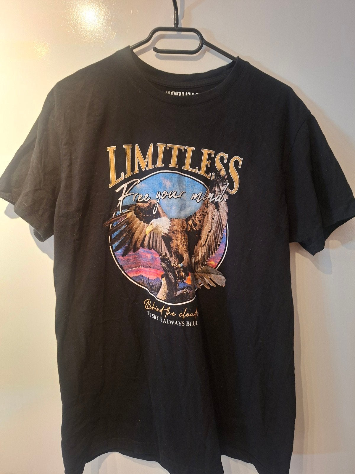 Zwart T-shirt met adelaarprint - Azuka - Maat XL, Ophalen of Verzenden, Gedragen, Zwart, Korte mouw