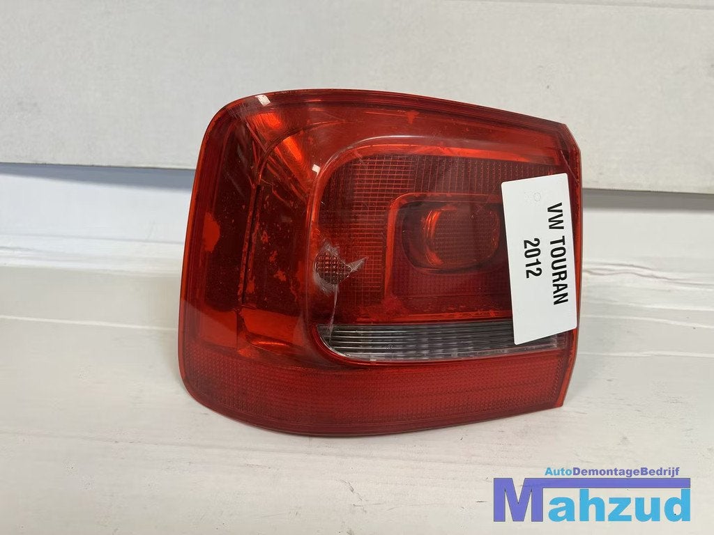 VW TOURAN 1T3 links buiten achterlicht fitting (glas stuk) 2, Gebruikt, Volkswagen, Volkswagen AG, Berliner Ring 2
38440  Wolfsburg, DE