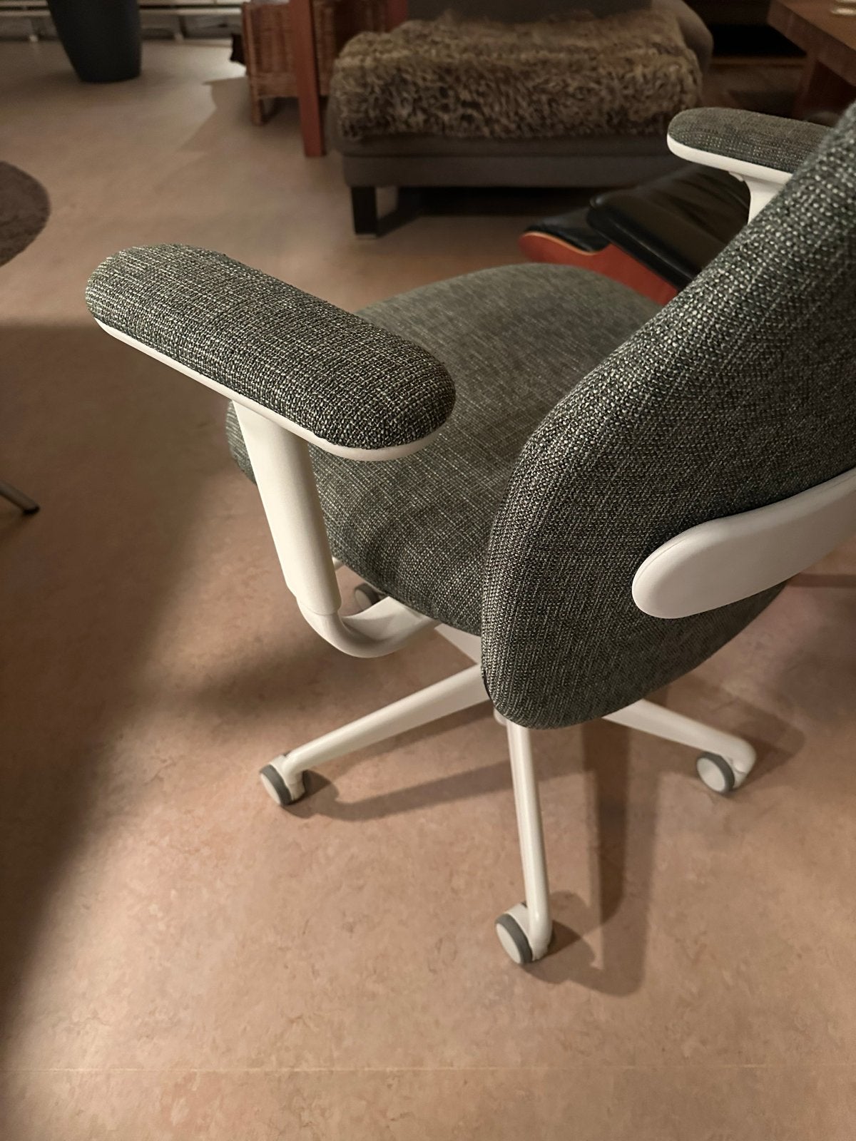 Foto 5 van IKEA GRÖNFJÄLL Bureaustoel - Zo goed als nieuw