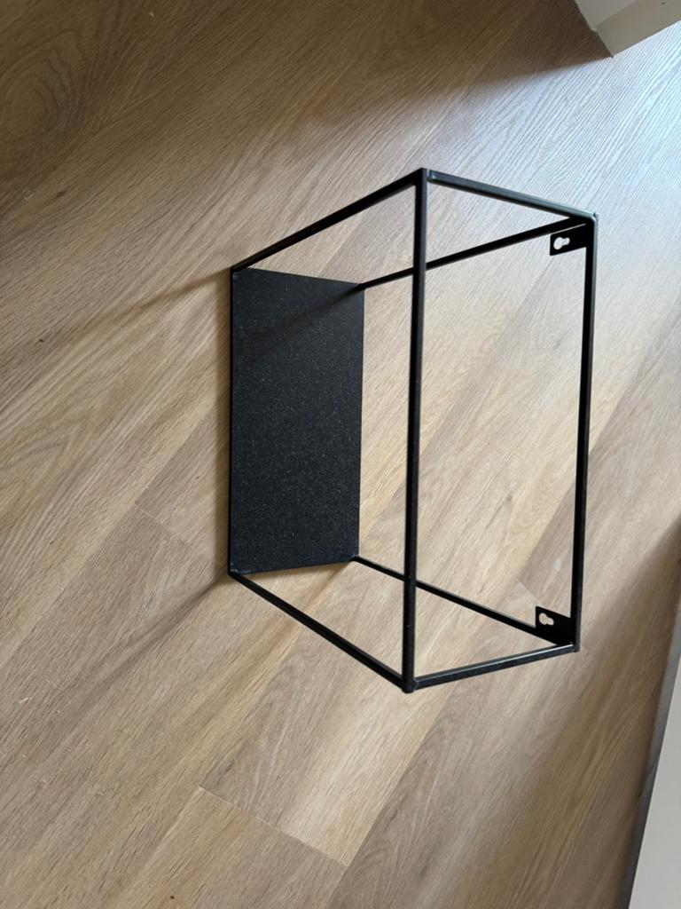 Gratis: wandplank, Ophalen
