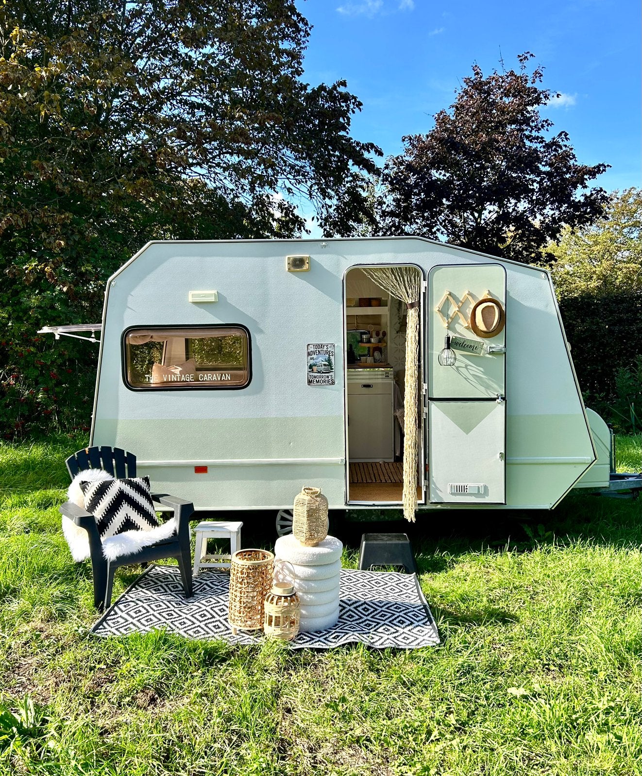 Retro Chateau 364 Splendid, Caravans en Kamperen, Chateau, Koelkast, Bedrijf, Treinzit