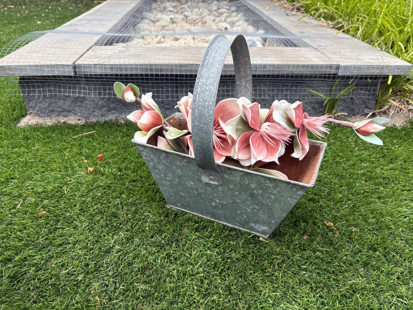 Zinken plantenbakje 29 breed 14 hoog, Overige materialen, Minder dan 30 cm, Rond, Ophalen of Verzenden