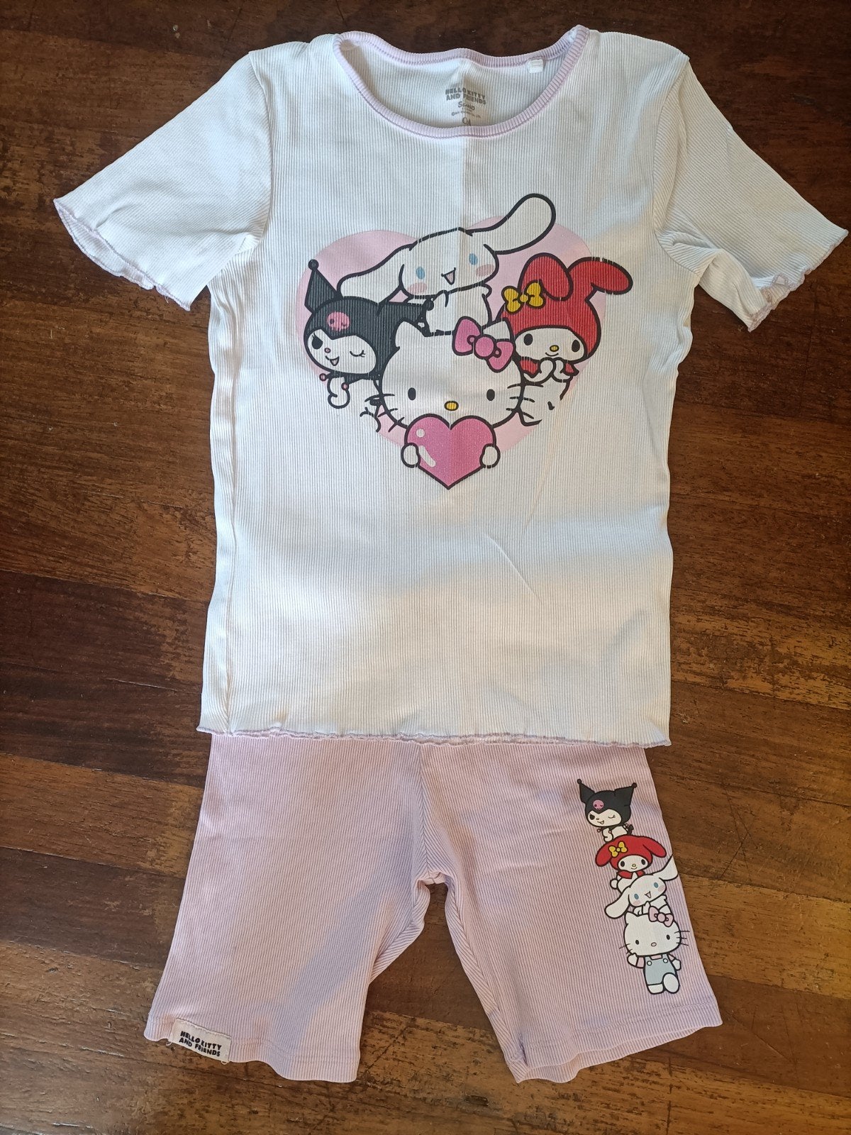 Hello Kitty & Friends set C&A maat 134, Gebruikt, C&A, Meisje, Ophalen of Verzenden