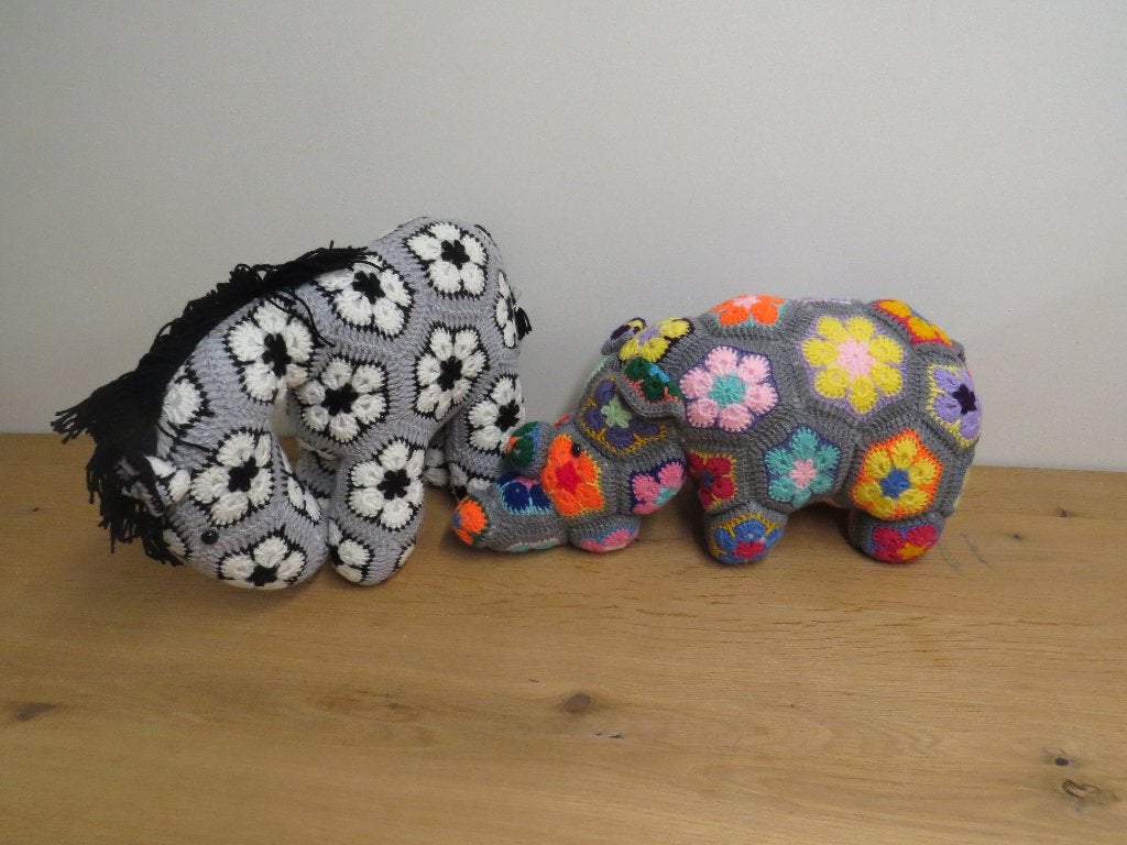 gehaakte knuffel african flowers, Ophalen of Verzenden, Nieuw, Overige typen, Handgemaakt