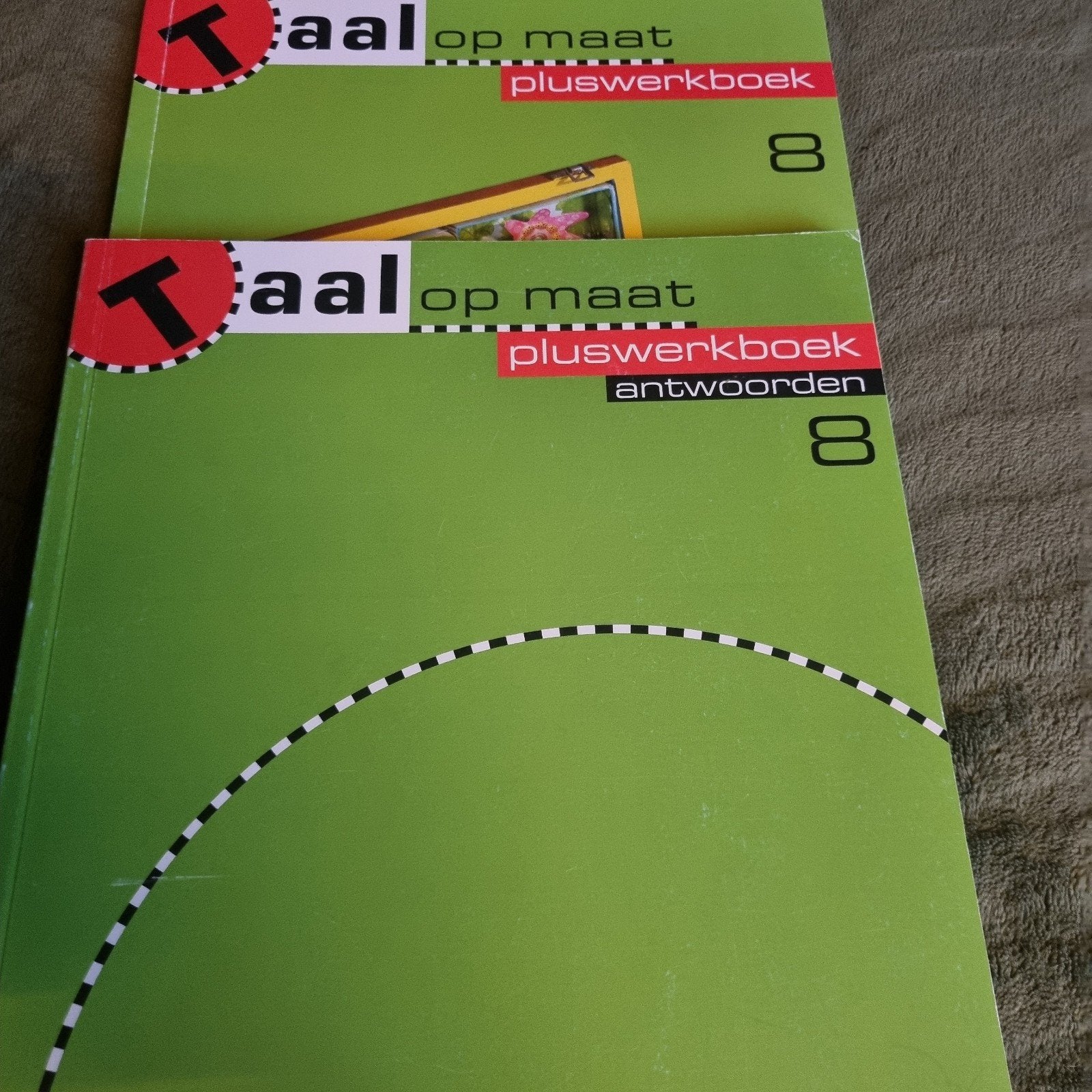 Groep 8 Taal op maat pluswerkboek en antwoordenboek groep 8, Boeken, Ophalen of Verzenden, Nieuw