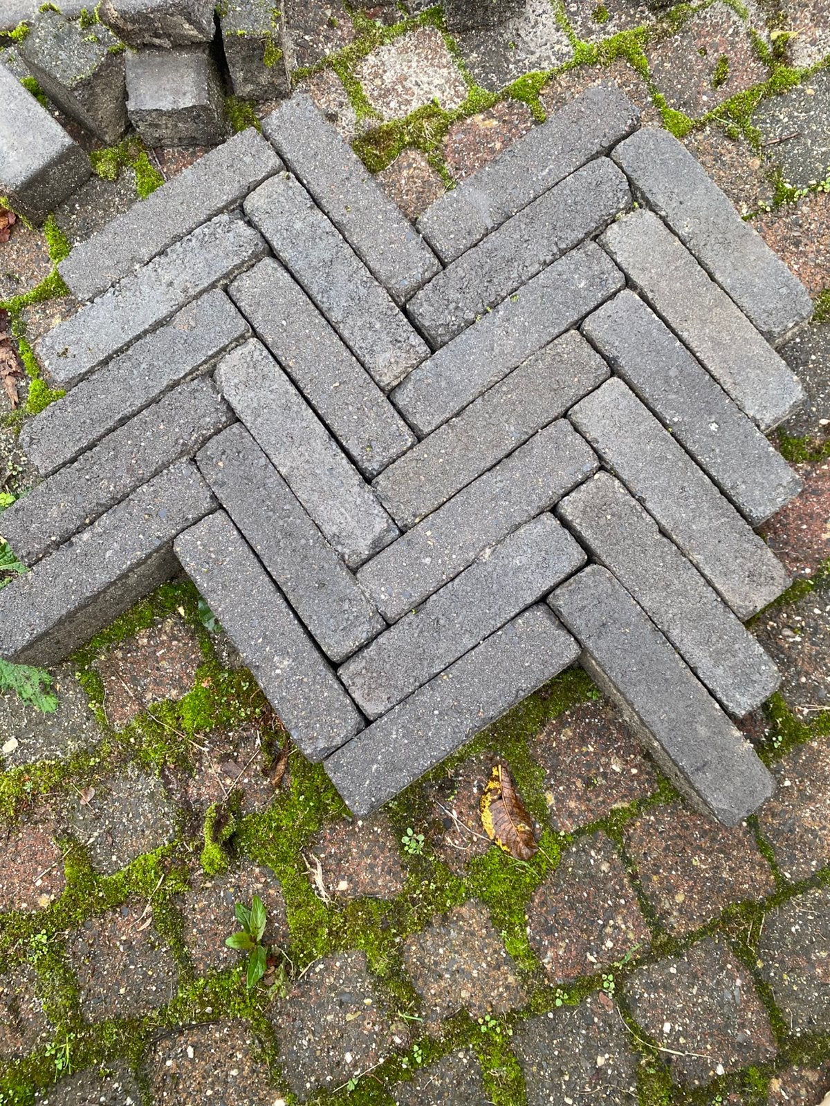 Grijze waaltjes (gratis afhalen), Ophalen, Gebruikt, Klinkers, 10 m² of meer