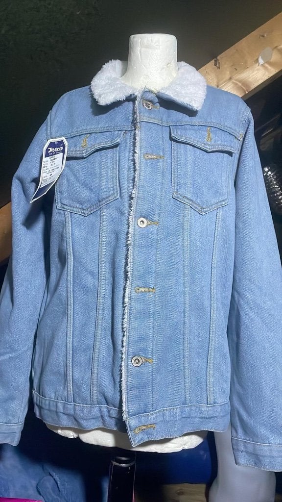 Nieuw! Lichtblauw Spijkerjasje /Jas met Witte Bontkraag, Ophalen of Verzenden, Nieuw, Blauw