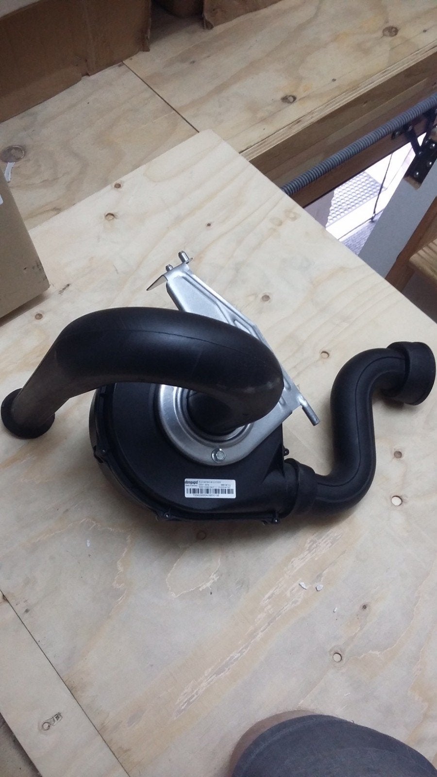Nefit ventilator, Doe-het-zelf en Verbouw, Gebruikt, Minder dan 30 cm, Cv-ketel of Combi-ketel, Minder dan 60 cm