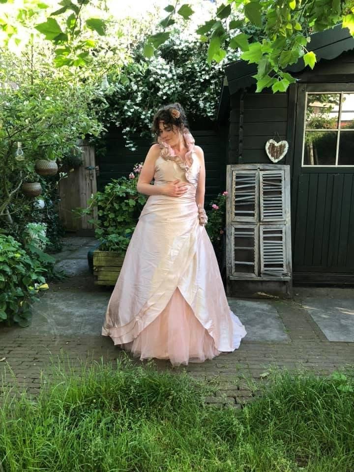 Oud roze bruidsjurk van Ladybird mt 42-44, Kleding | Dames, Trouwkleding en Trouwaccessoires, Ophalen of Verzenden, Zo goed als nieuw