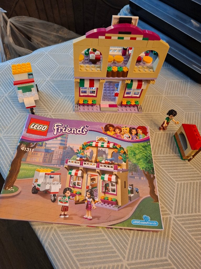 Lego Friends pizzaria, Ophalen, Gebruikt