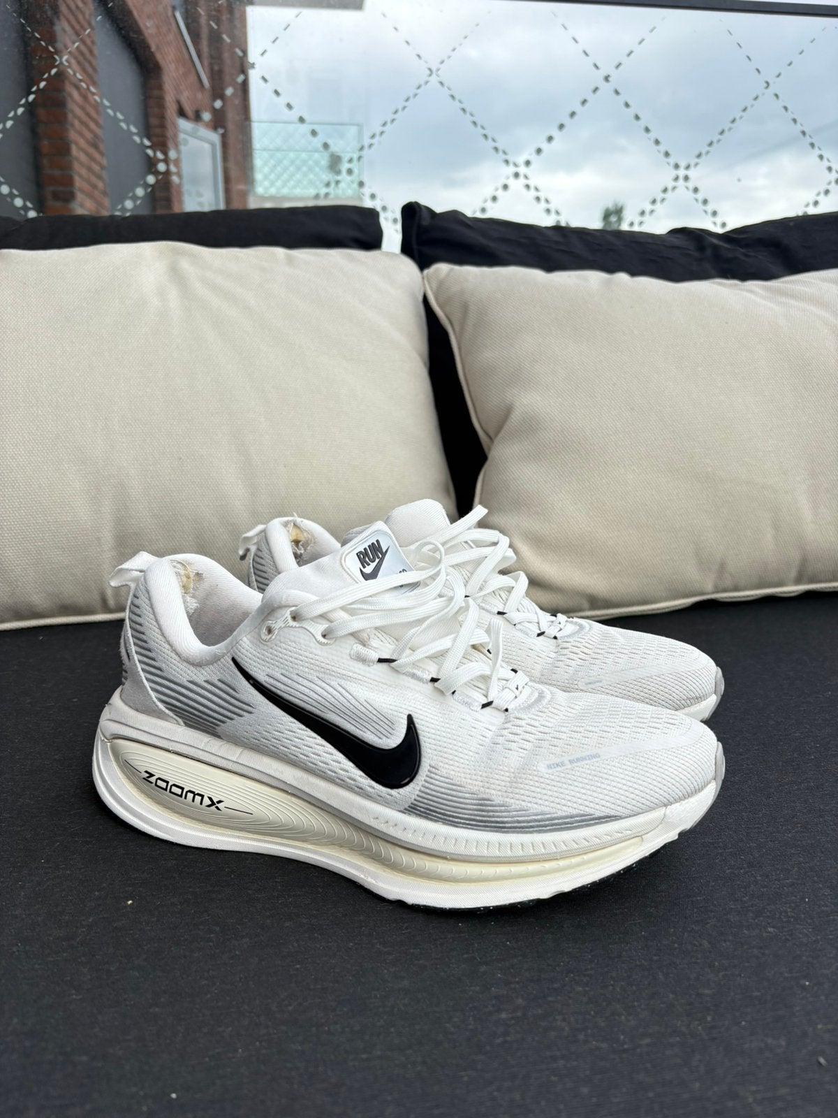 Nike Vomero 18 - Summit White/black-coconut Milk, Wit, Ophalen of Verzenden, Sneakers of Gympen, Gedragen