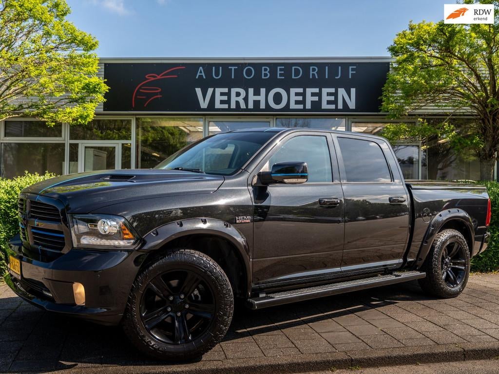 Dodge Ram 1500 5.7 V8 Quad Cab 6'4 - PANORAMADAK - STOEL VER, Auto's, Automaat, Achterwielaandrijving, Gebruikt, 5654 cc